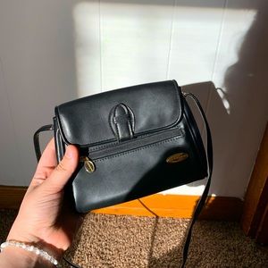 Liz Claiborne little black crossbody purse